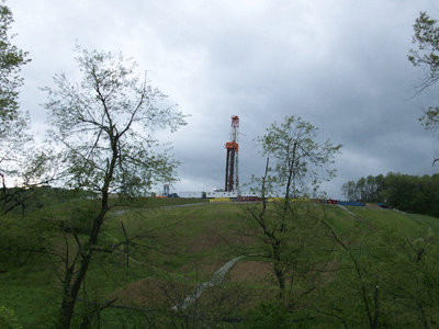 Range Resources rig in Washington Co., PAPhoto credit - Josephine Sabillon