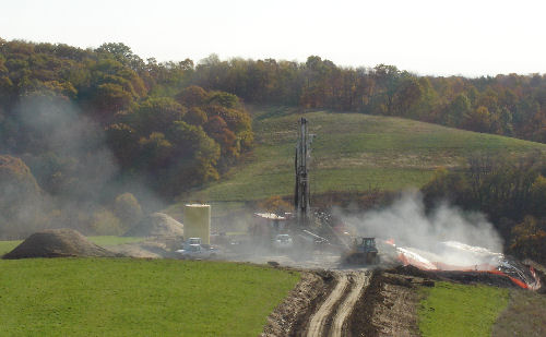 Cole #2 Well in Washington County., PA Photo courtesy of Mountain V